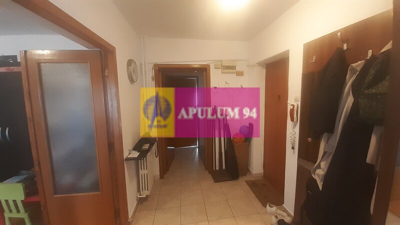 Apartament frumos, spatios, decomandat zona Bld Unirii-Zepter