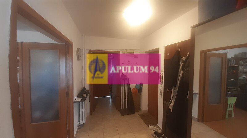 Apartament frumos, spatios, decomandat zona Bld Unirii-Zepter